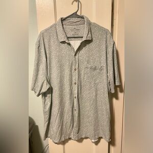 4/$25 bundle deal- Tailor Vintage Light green Casual Button Down Shirt